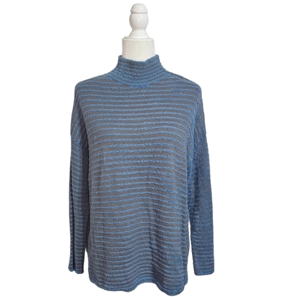 Chicos gray blue striped long sleeve turtleneck fuzzy comfy sweater size 2 US L - Picture 1 of 8